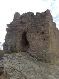Torre del homenaje, antiguo castillo de Xodos 