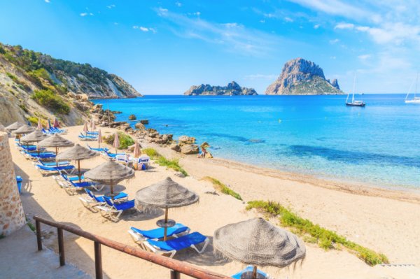 5 cosas que tienes que hacer en Ibiza