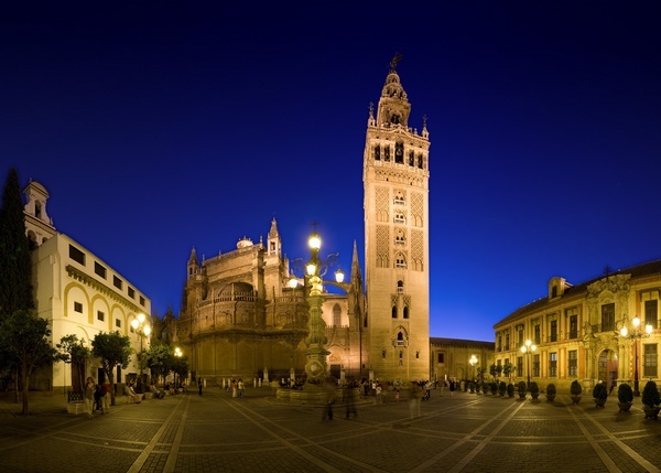 Qué visitar en Sevilla: La Giralda